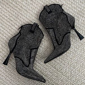 Blinged out Boots. NWOT